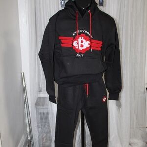 Everybody Eat Black fleece hoodie-and-jogger set.